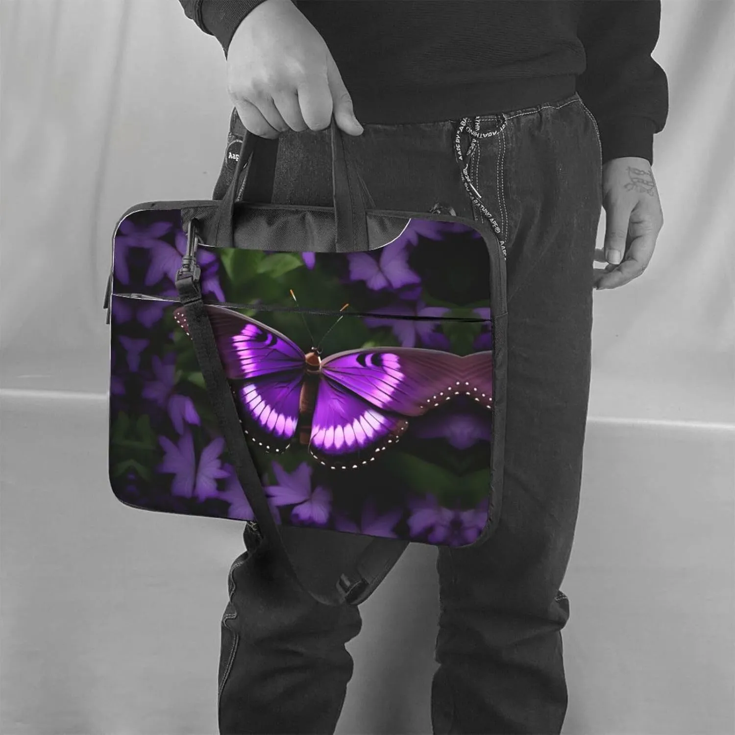 15.6 Inch Laptop Bag - Case with Soft Interior, Multiple Pockets - Ideal, Travel and Business Chicago Reflect