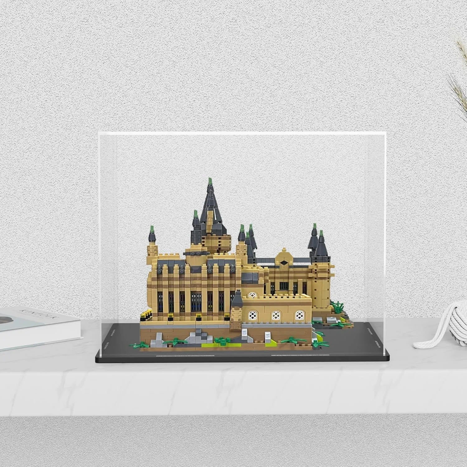 Acrylic Display Case for Miniature Dollhouse, Sturdy Transparent Dust Cover for DIY Crafts House Kit, Dustproof Acrylic Box for Tiny House Kit, 12×10×12 inch