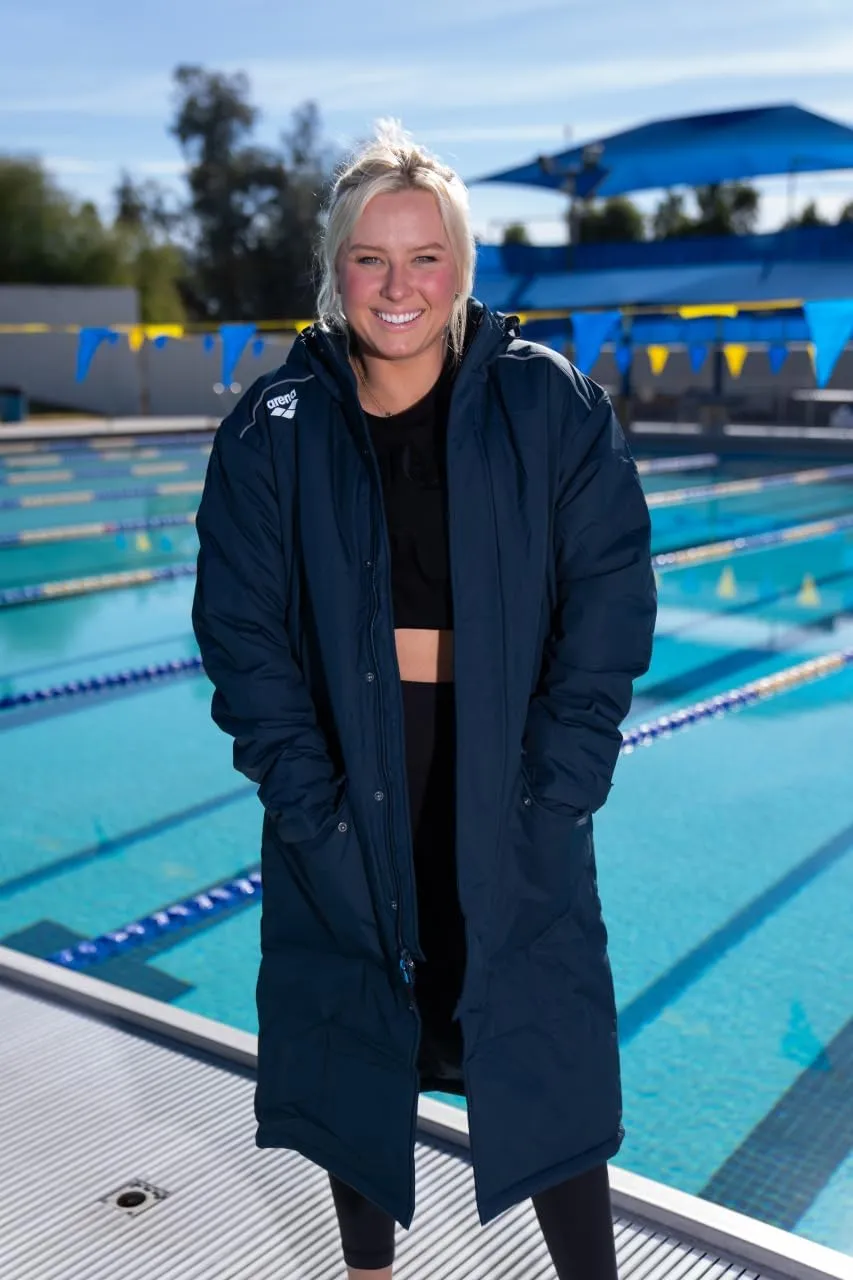 Arena Unisex Adult Team Swim Parka Solid Fleece Warm Winter Coat Waterproof Long Jacket for Women and Men Cold Weather Anorak