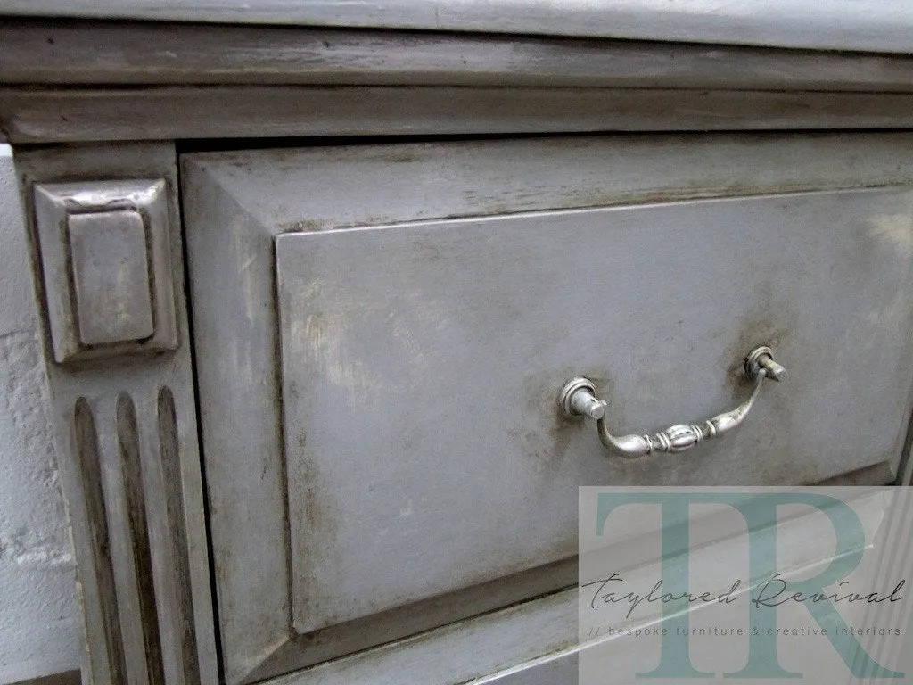 Atlas & Vera : Two colour distressed bedside tables