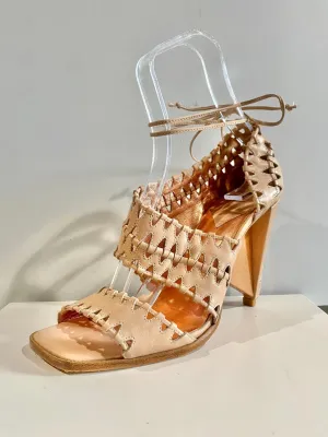 AVERY - BLUSH SAMPLE 8.5/9