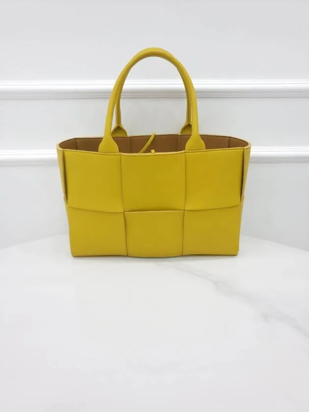 Bottega Veneta Bottega Veneta Intrecciato Arco Tote Bag Small 652867
