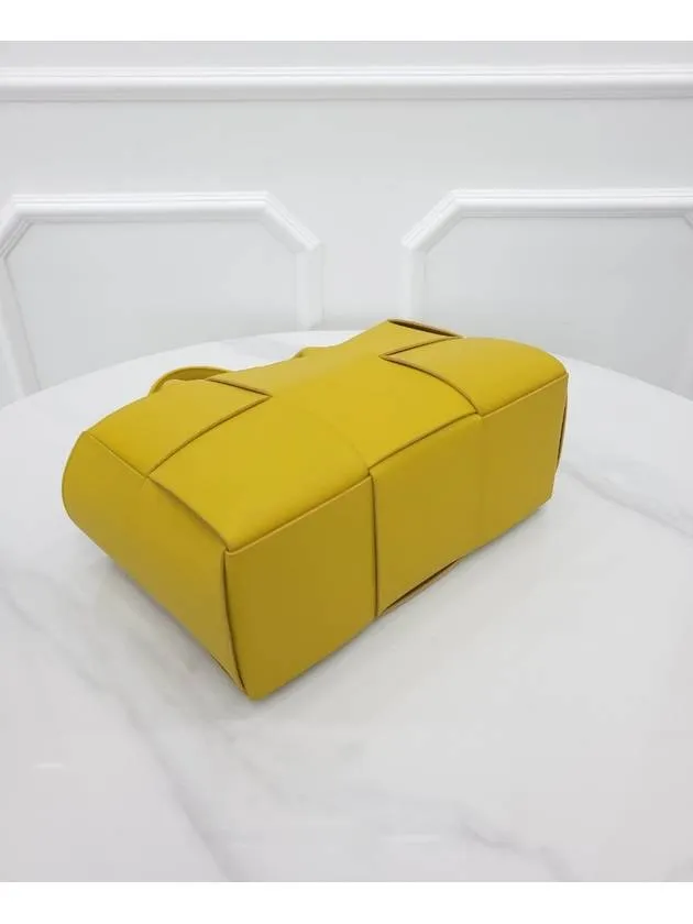Bottega Veneta Bottega Veneta Intrecciato Arco Tote Bag Small 652867