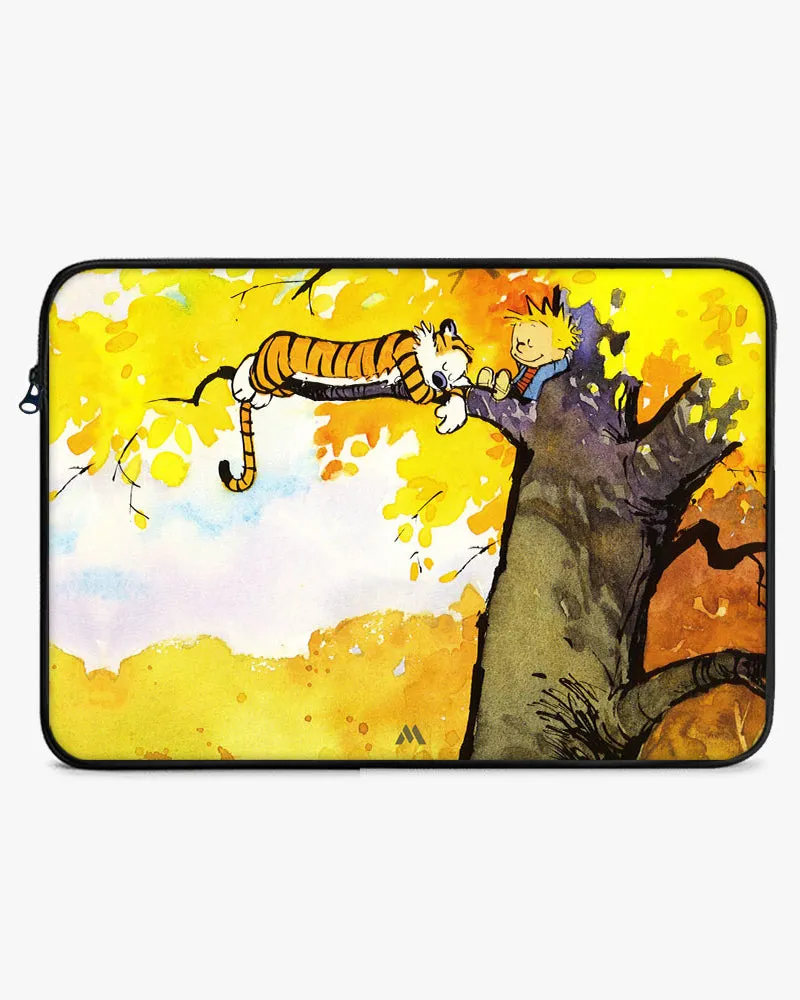 Calvin Hobbes Idyllic Life MacBook / Laptop-Sleeve