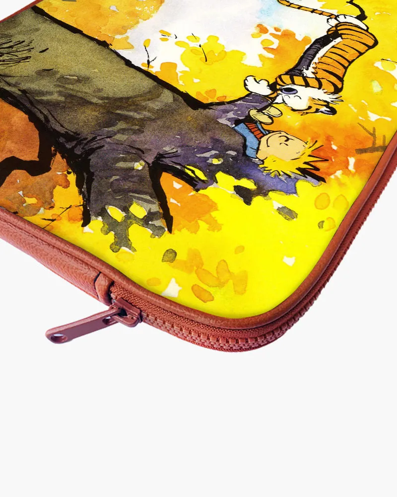 Calvin Hobbes Idyllic Life MacBook / Laptop-Sleeve