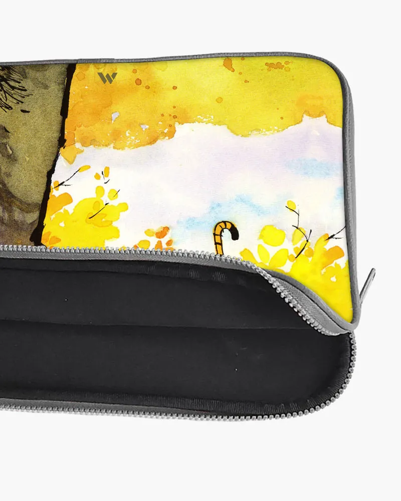 Calvin Hobbes Idyllic Life MacBook / Laptop-Sleeve
