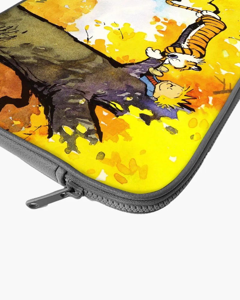Calvin Hobbes Idyllic Life MacBook / Laptop-Sleeve