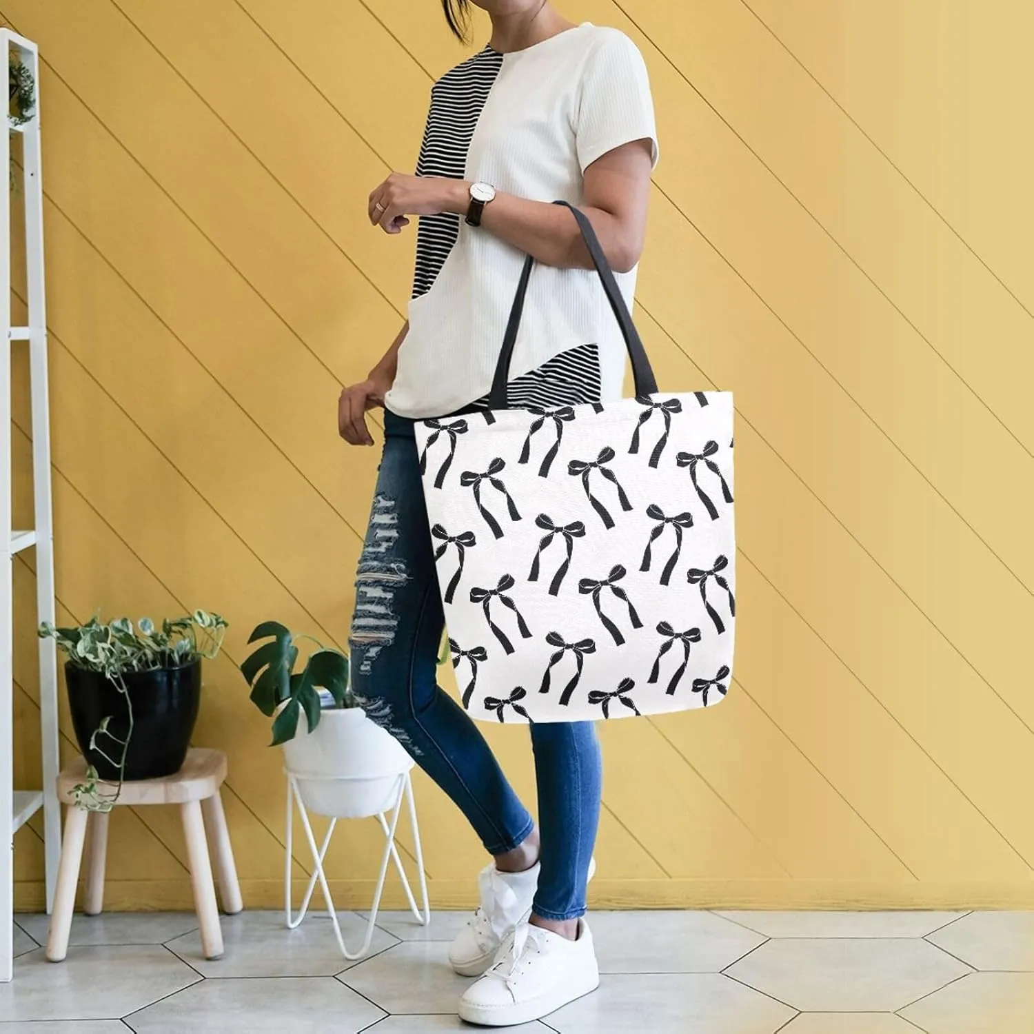 Canvas Tote Bag for Women with Zipper Pocket Reusable Grocery Shopping Bags Large Travel Shoulder Bag Handbag Bags