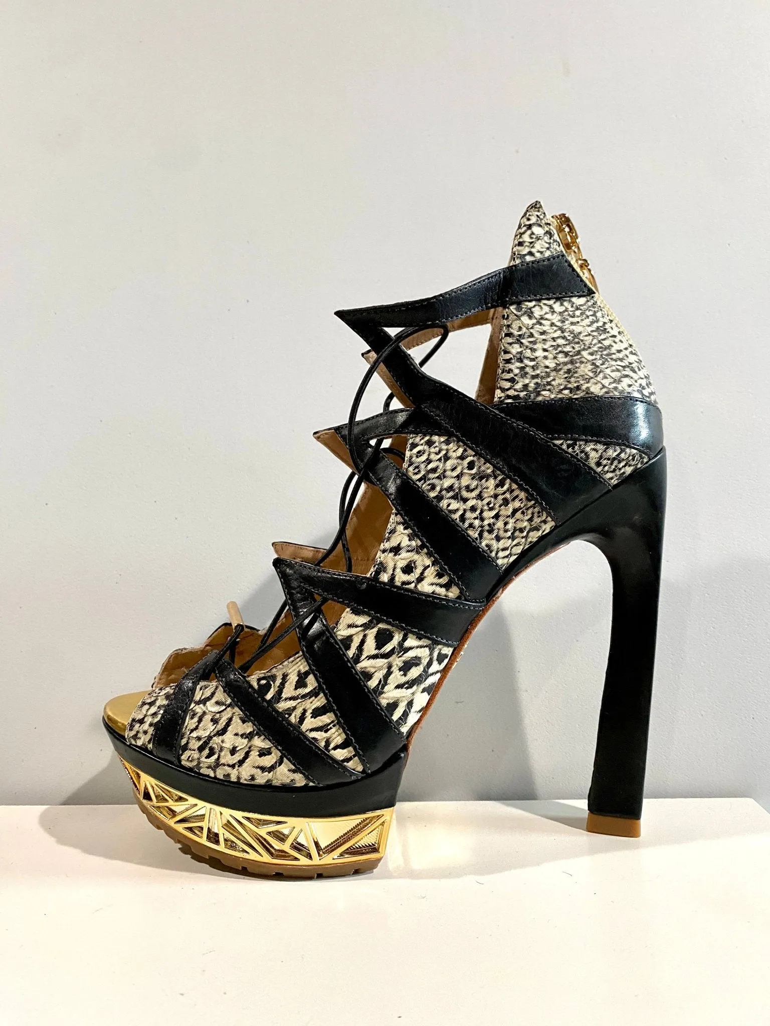 COLETTE - BLACK MULTI SAMPLE 6