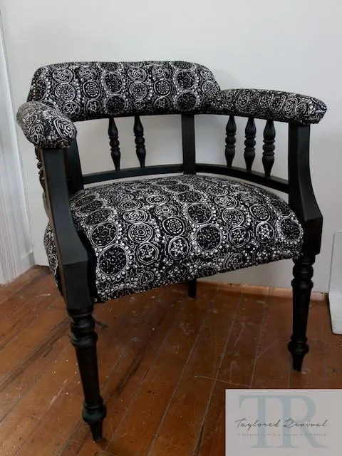 commissioned captains chair