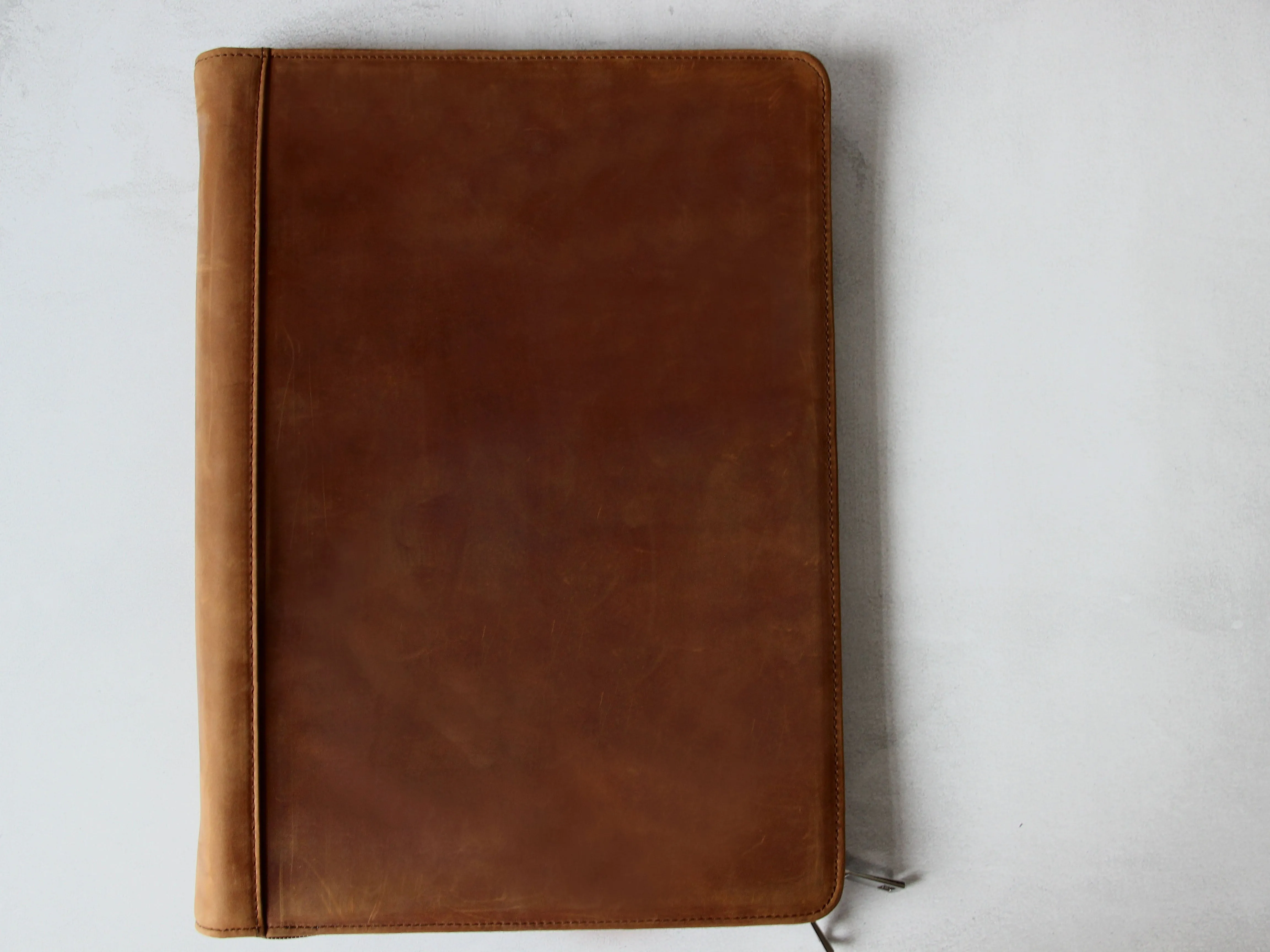 [Customised] 2PCS Distressed Vintage Leather 3 Ring Binder with Clipboard