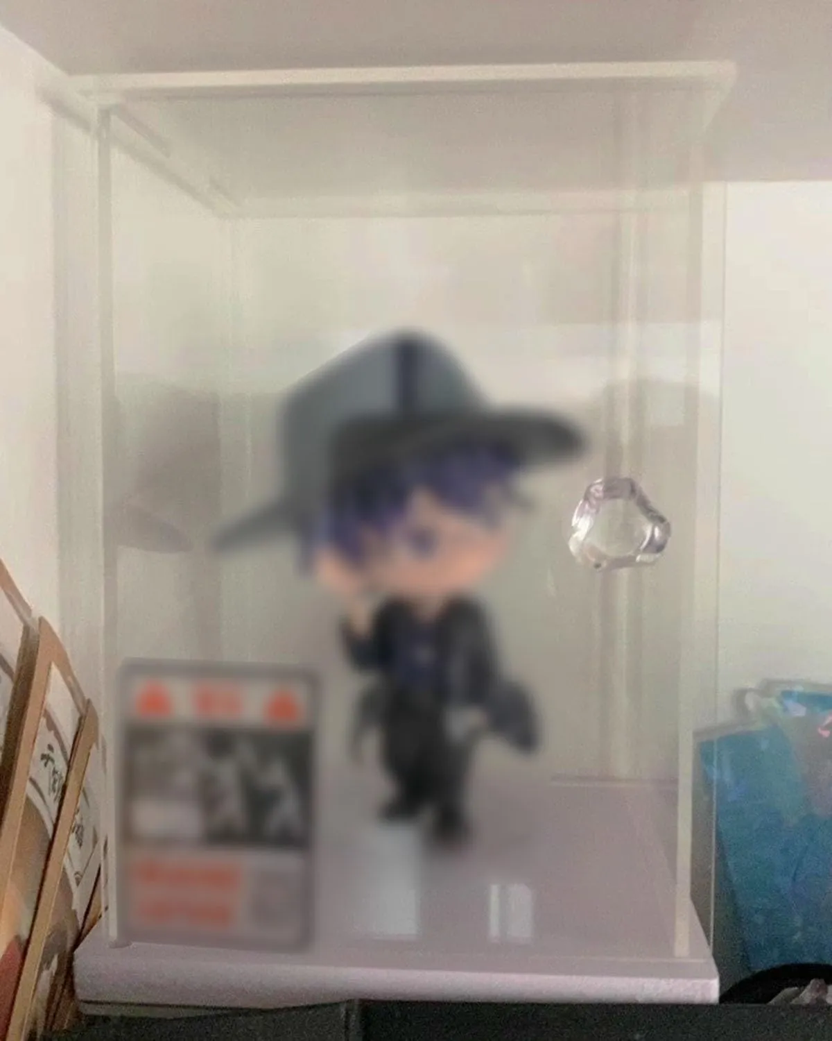 Dust Cover Clear Acrylic Display Case, Transparent Alternative Glass Case with Handle, UV Protected Plastic Case for Display Figures Souvenir(10 x 10 x 10 cm ( 4 x 4 x 4 in ))