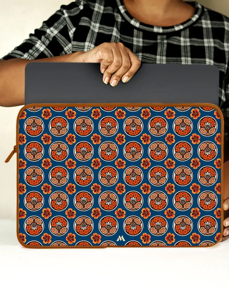 East-Indian Cherries [Julie de Graag] MacBook / Laptop-Sleeve