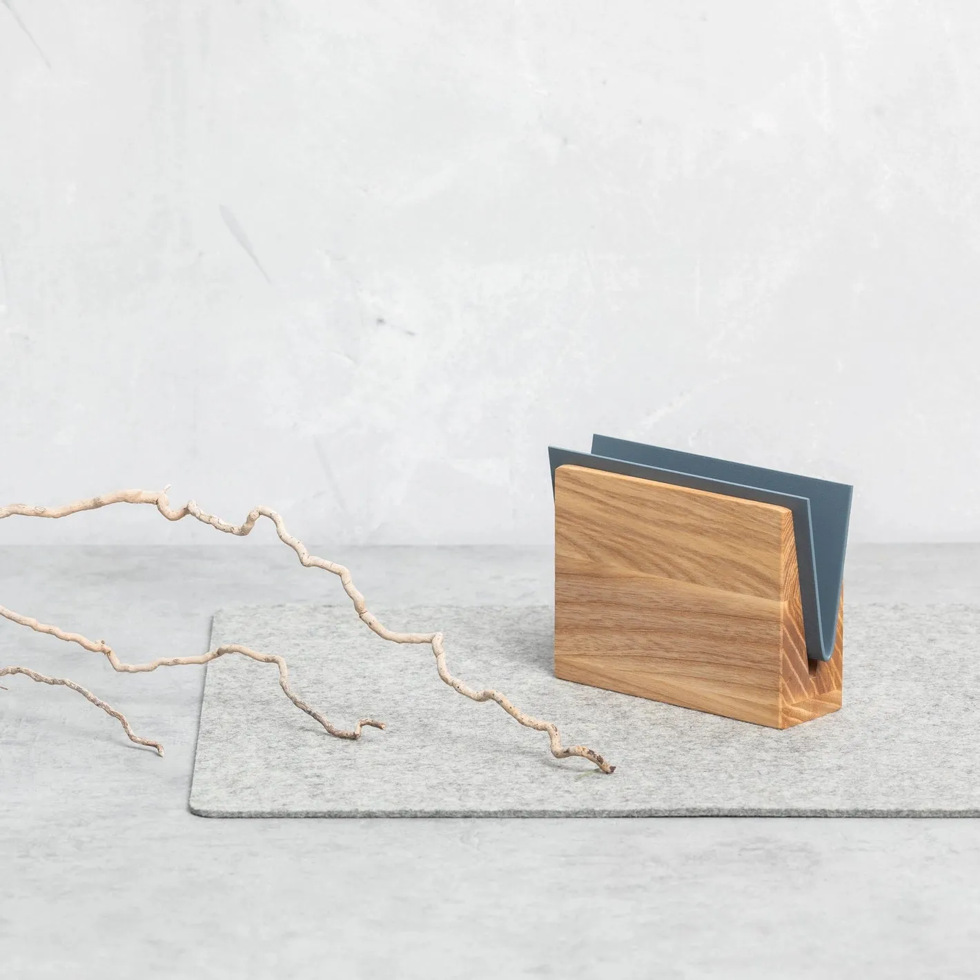 ENVELOPE Wooden napkin holder