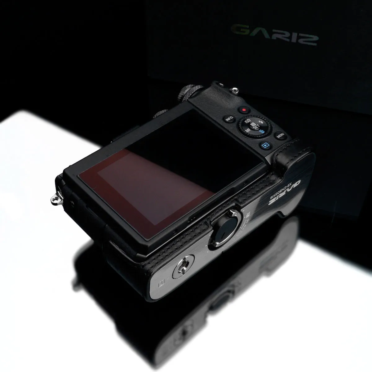 Gariz Black Leather Camera Half Case for Canon EOS M6 XS-CHEOSM6BK