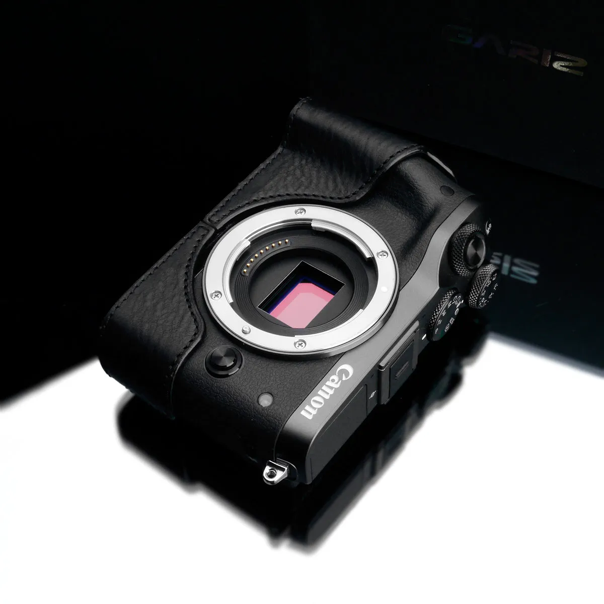 Gariz Black Leather Camera Half Case for Canon EOS M6 XS-CHEOSM6BK