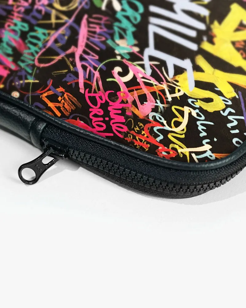 Graffiti-Walled MacBook / Laptop-Sleeve