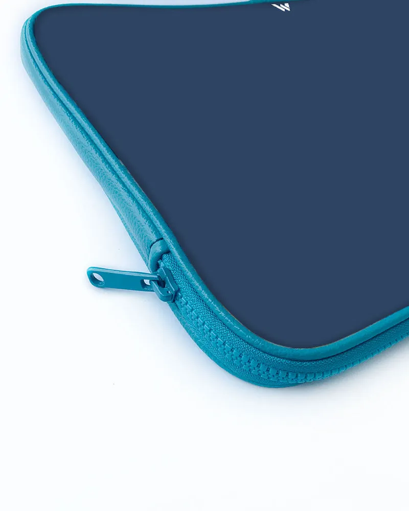 Gray Blue Life MacBook / Laptop-Sleeve