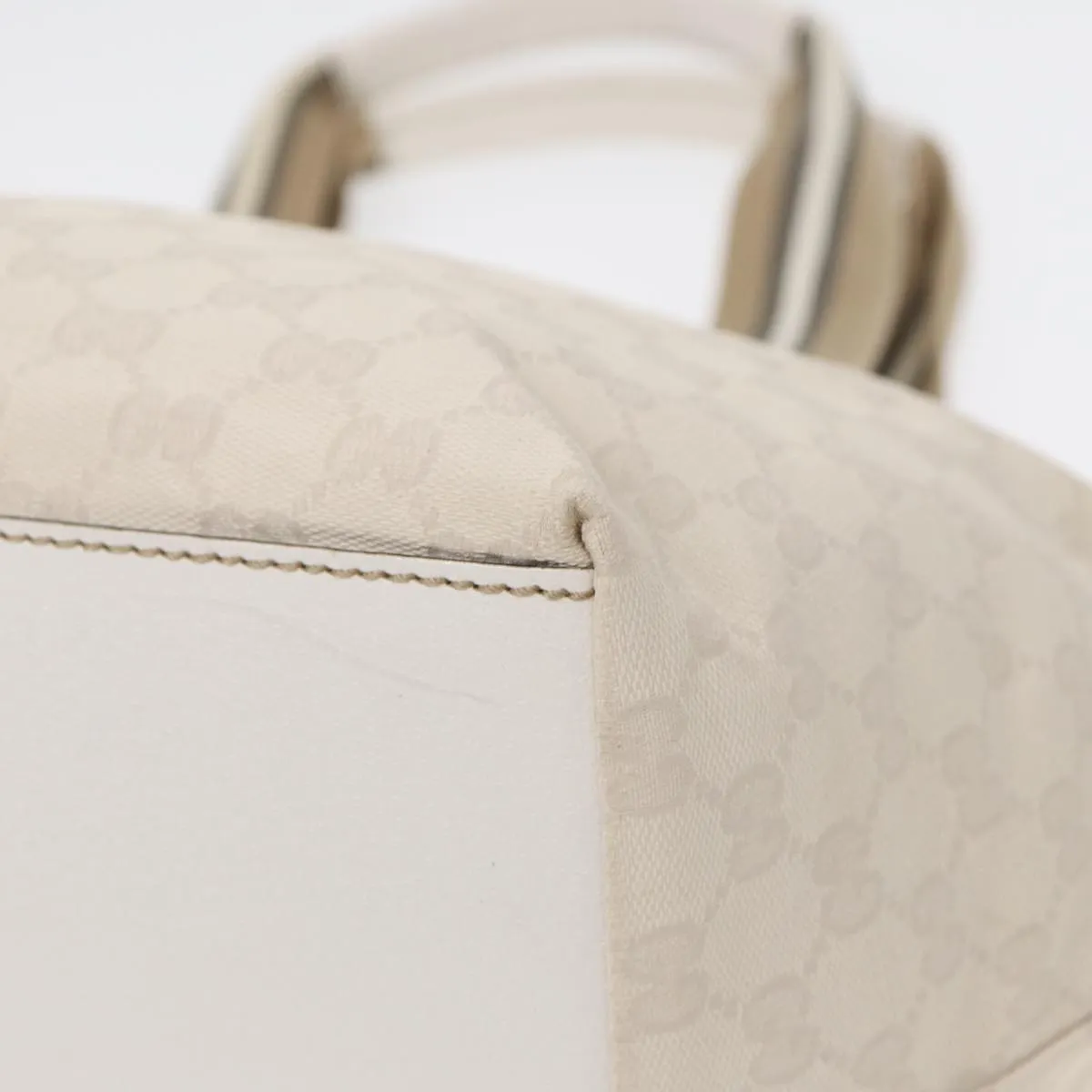 GUCCI GG Supreme Tote Bag White Beige gold 131230 ki4782