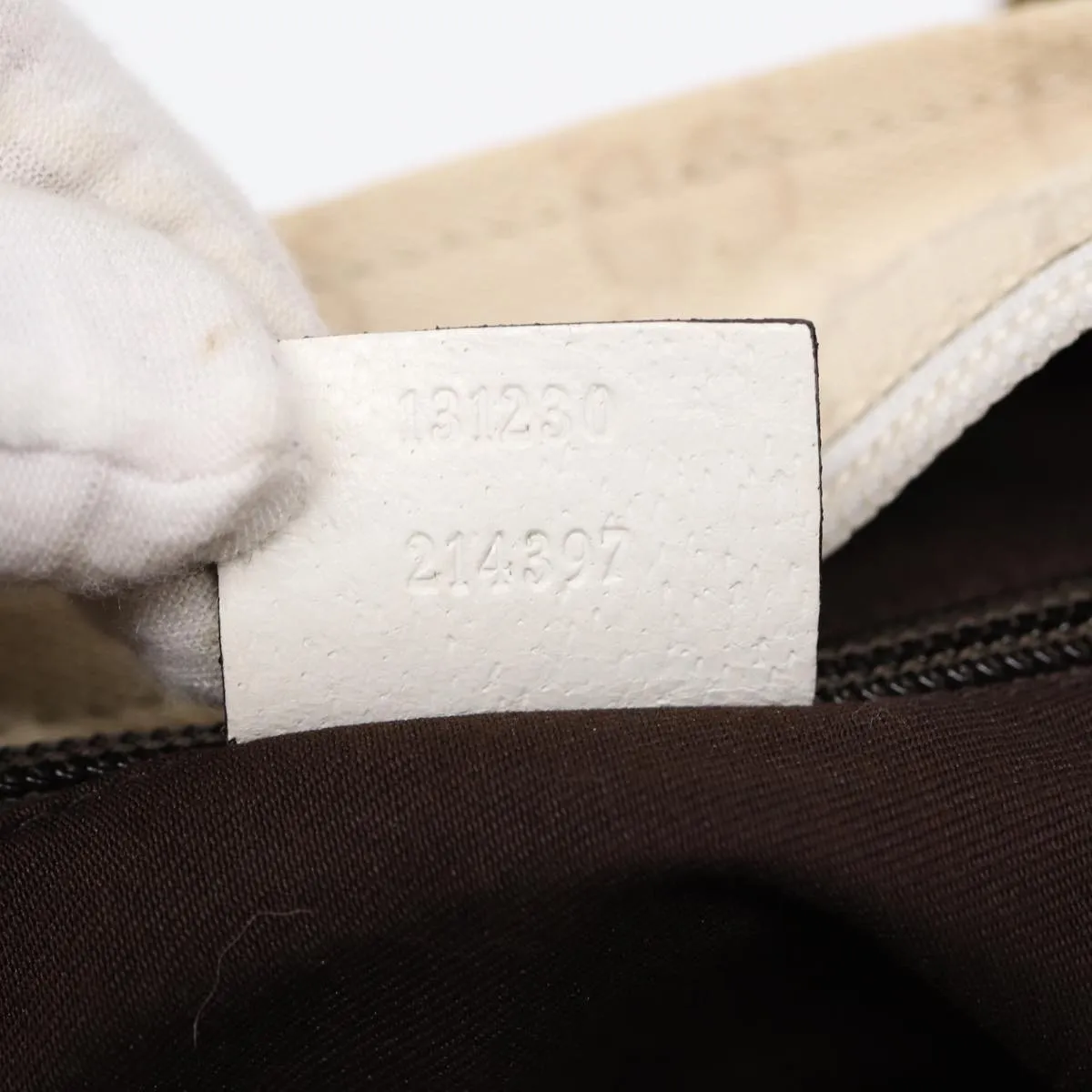 GUCCI GG Supreme Tote Bag White Beige gold 131230 ki4782