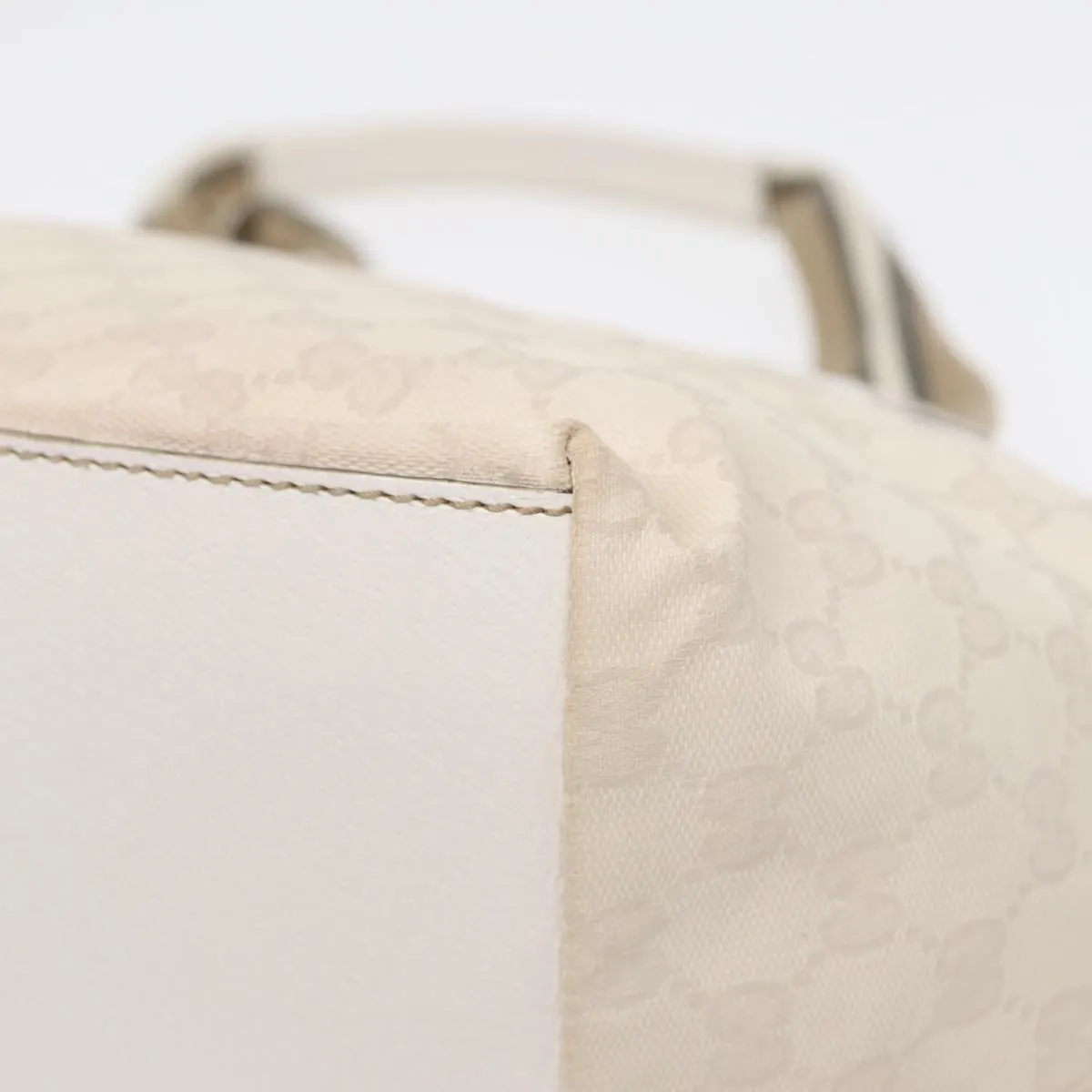 GUCCI GG Supreme Tote Bag White Beige gold 131230 ki4782