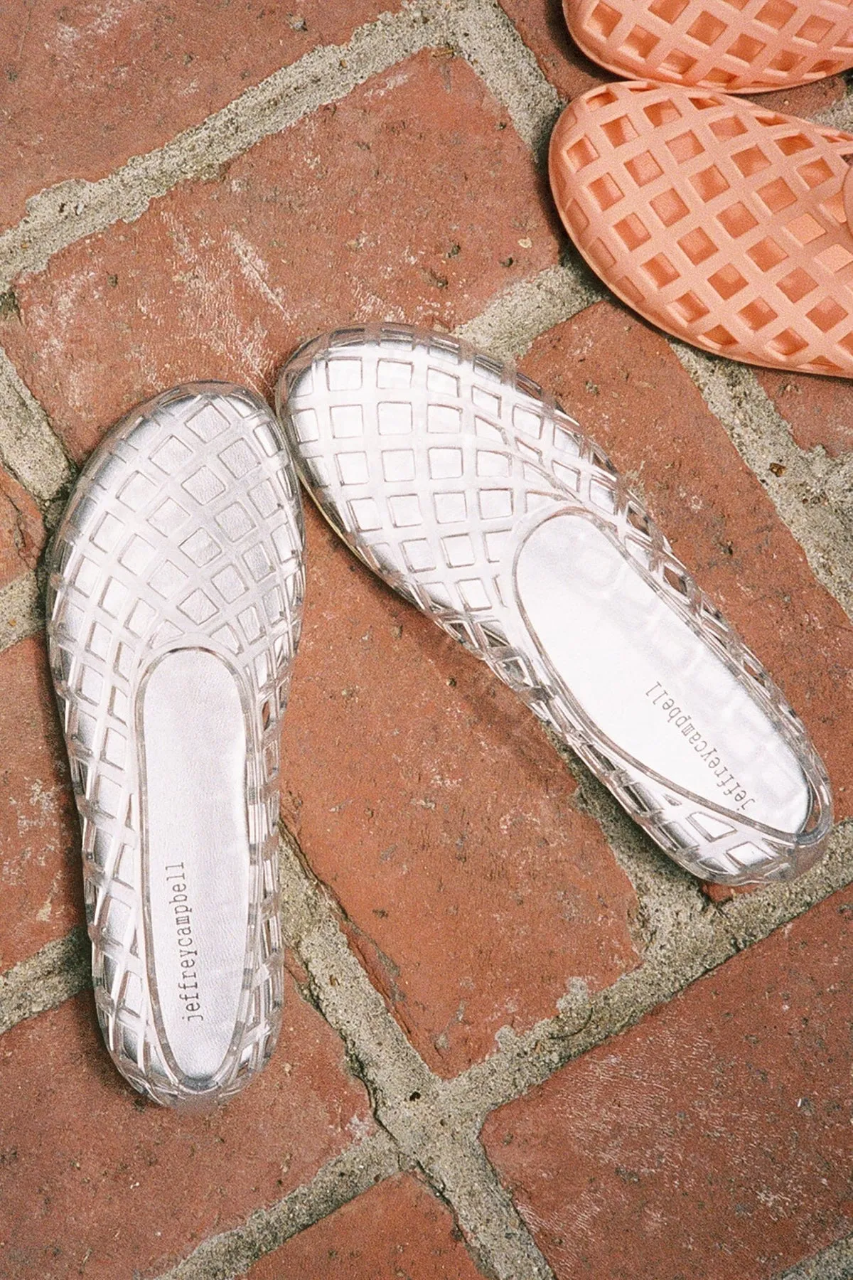 JEFFREY CAMPBELL jellz flats