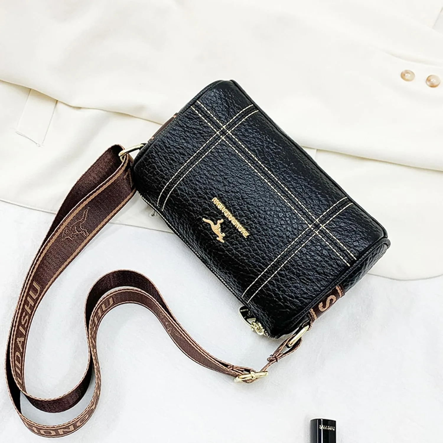 Kangaroo pattern pillow bag, wide shoulder straps, leather women's shoulder bag, vintage casual cross-body bag