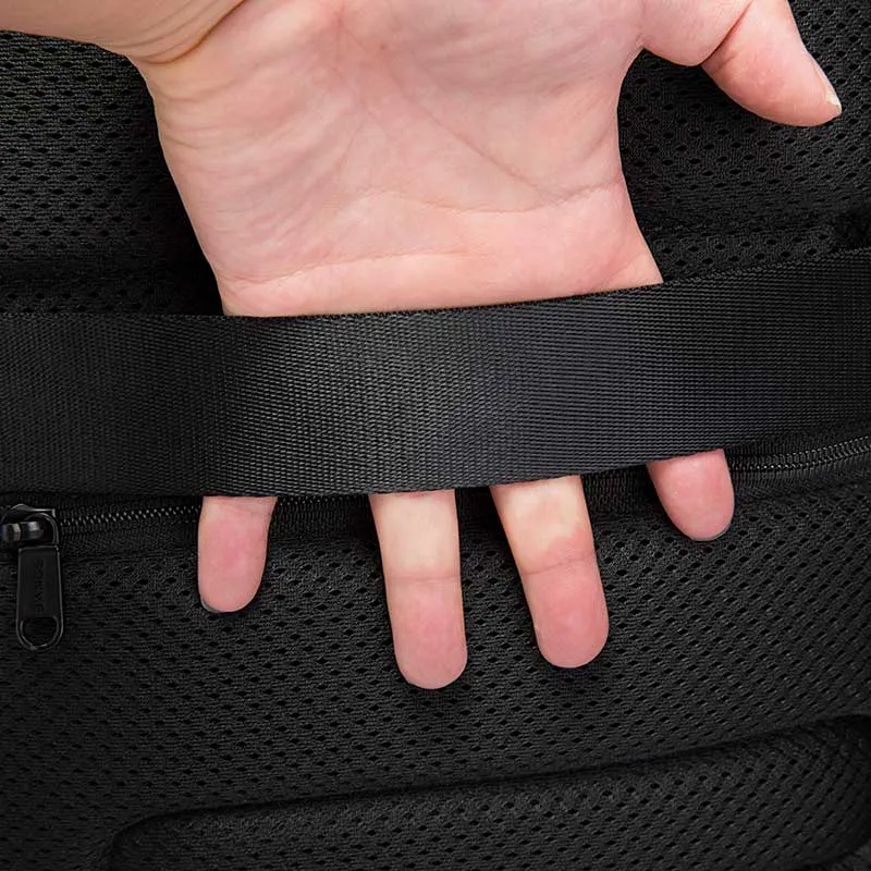 Keoni Smart Backpack