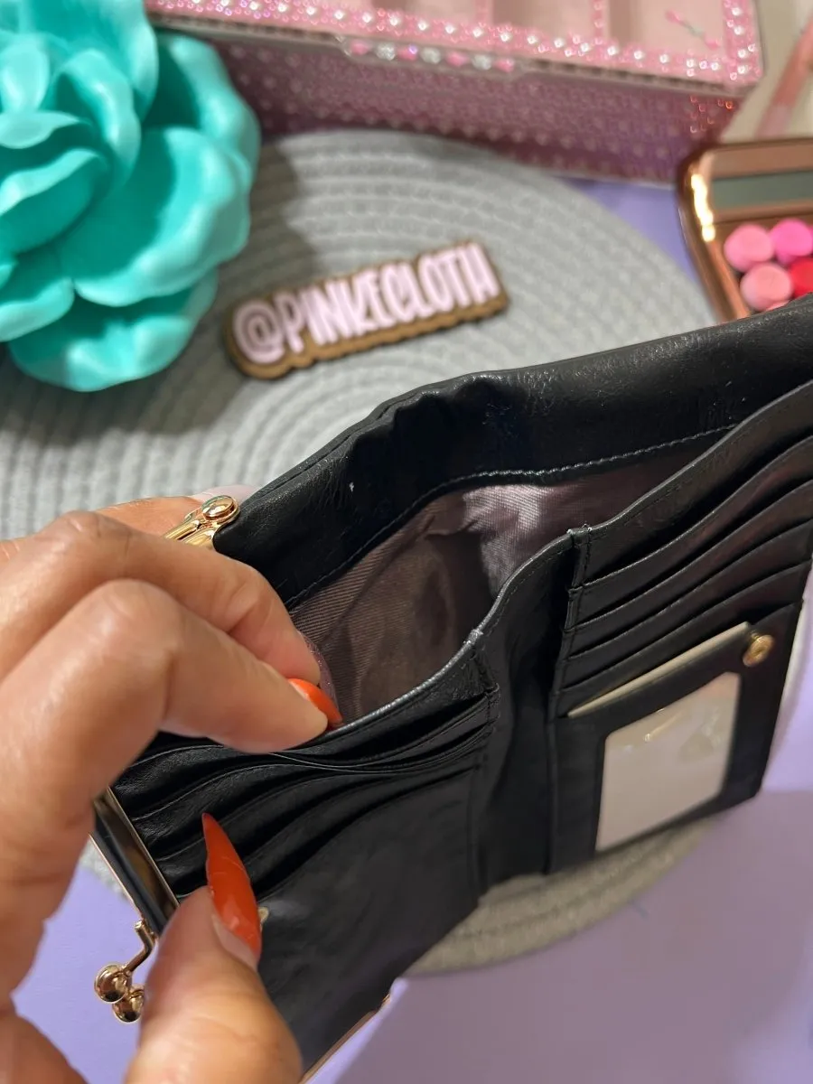 Kisslock Dual Budget wallet with Cash Envelope Dividers
