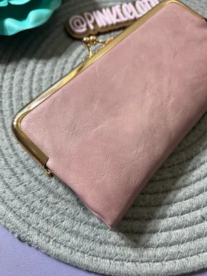 Kisslock Dual Budget wallet with Cash Envelope Dividers