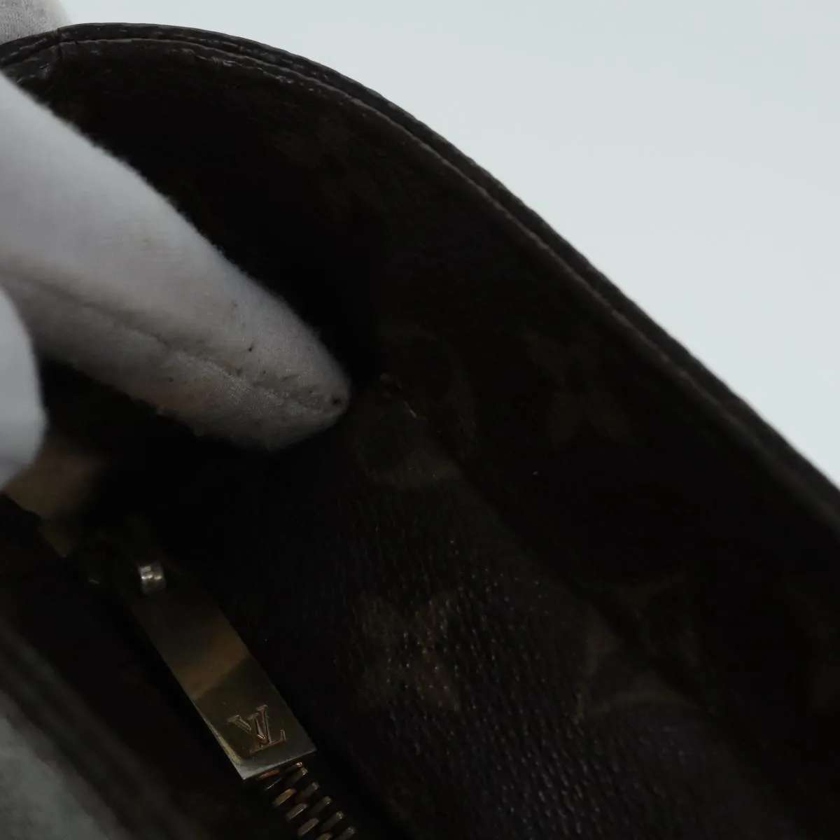 LOUIS VUITTON Monogram Luco Tote Bag M51155 LV 89698