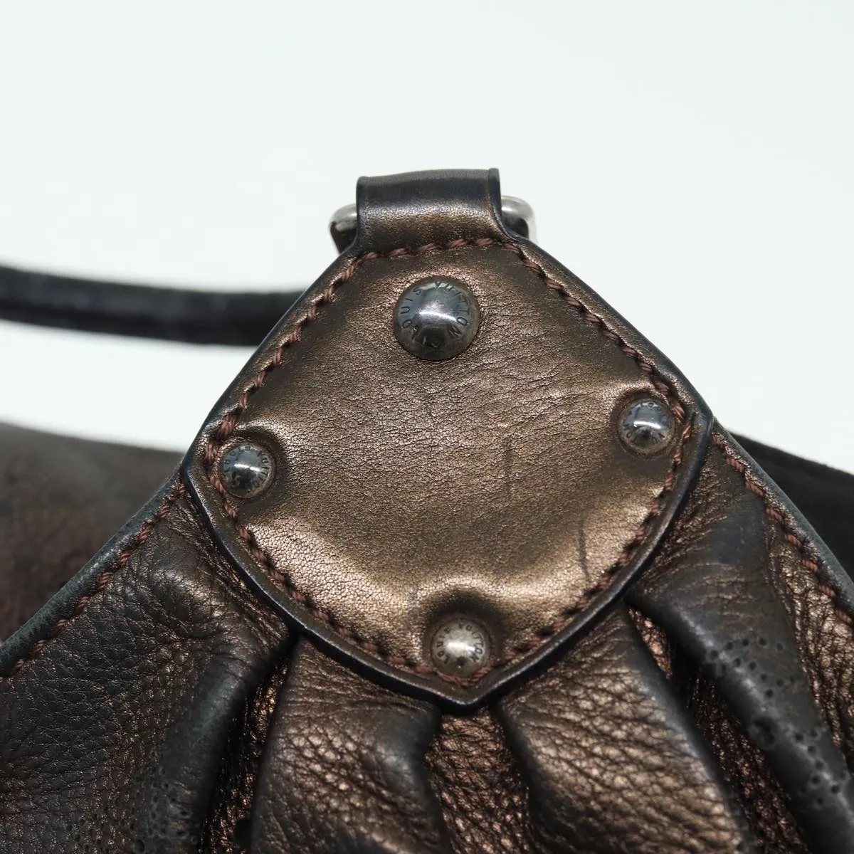 LOUIS VUITTON Monogram Mahina L Tote Bag Leather M95766 LV bs16484