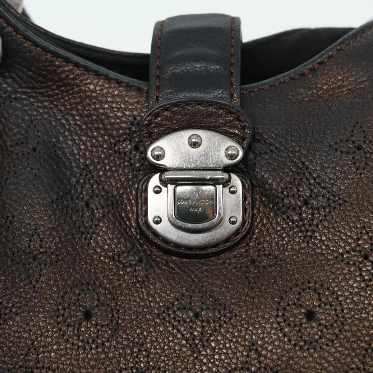 LOUIS VUITTON Monogram Mahina L Tote Bag Leather M95766 LV bs16484