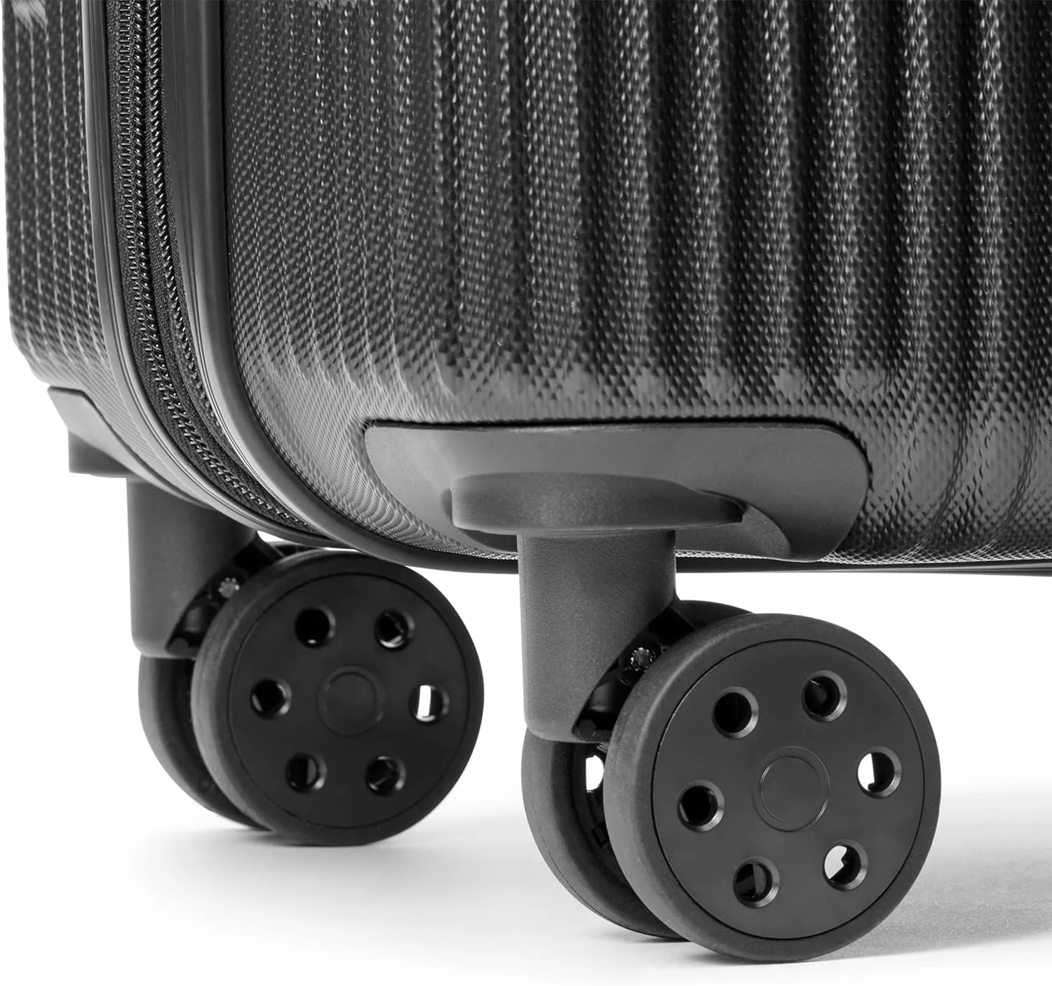 Marc New York Horizon 21" Upright Luggage, Black, Carry On