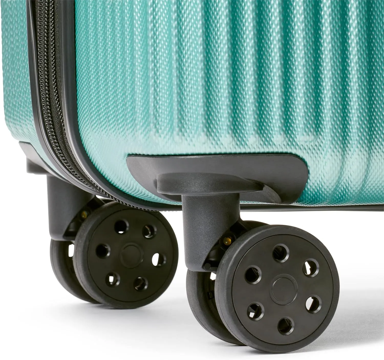 Marc New York Horizon 28" Upright Luggage, Cool Mint, Large