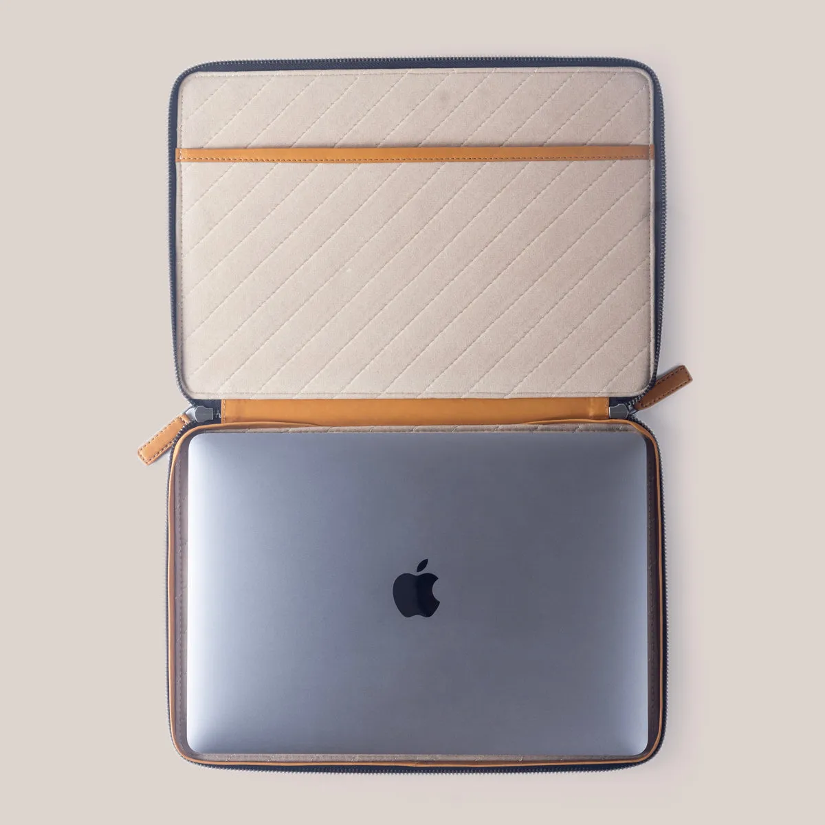 Microsoft Surface Zippered Laptop Case - Cognac