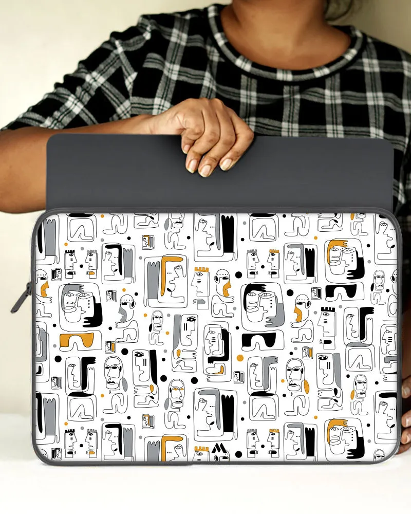 Minimalist Faces MacBook / Laptop-Sleeve