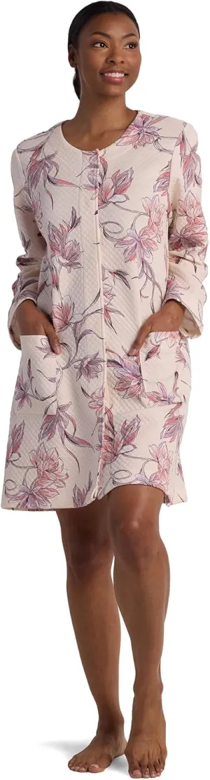 Miss Elaine Women's Short Robe, Soft Quilted Knit Robe with 3/4th Sleeves, Pockets, Sleepwear and Loungewear
