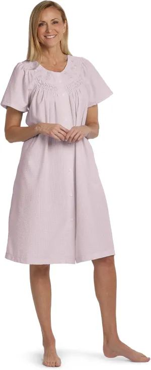 Miss Elaine Women's Short Seersucker Robe, Snap Front and Short Sleeves, Two Front Pockets, Sleepwear and Loungewear