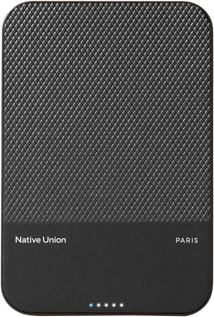 Native Union (Re)Classic Power Bank | Magnetic - MagSafe Compatible 5000mAh 15W Portable Charger - USB-C Cable Included - Compatible with iPhone 16, 16 Plus, 16 Pro, 16 Pro Max, AirPods & More (Black)