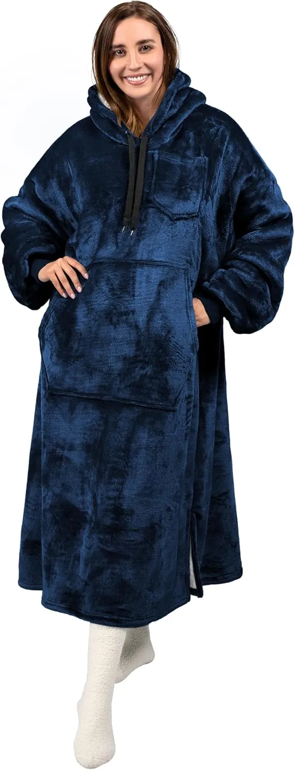 PAVILIA Blanket Hoodie for Women Navy, Sherpa Wearable Blanket Men, Cozy Oversized Sweatshirt Blanket, Warm Fleece Hooded Blanket Sweater with Sleeves and Giant Pocket, Adult Long, Navy Blue