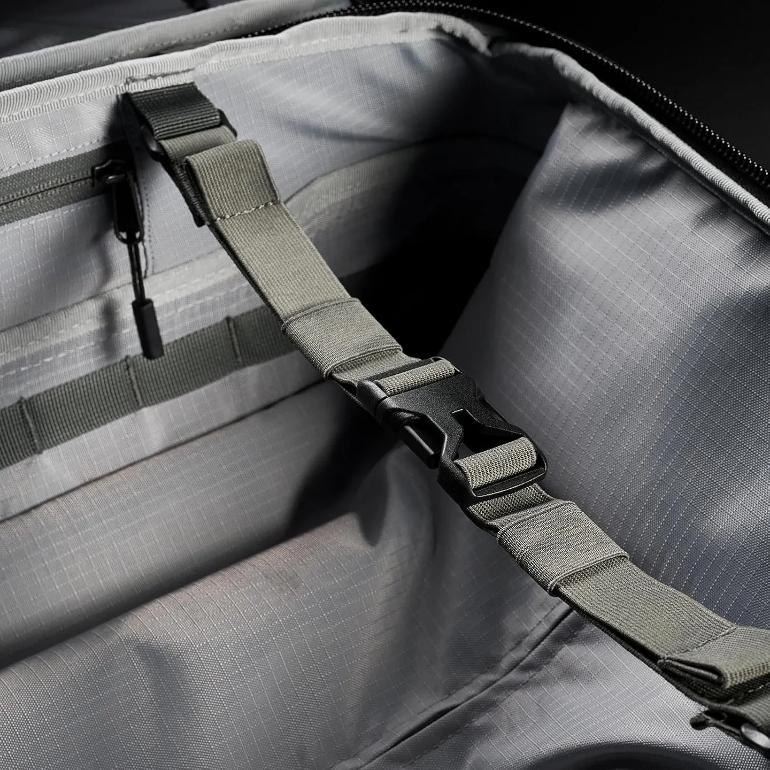 Pelican, Indigo, 28 Inch Check-In
