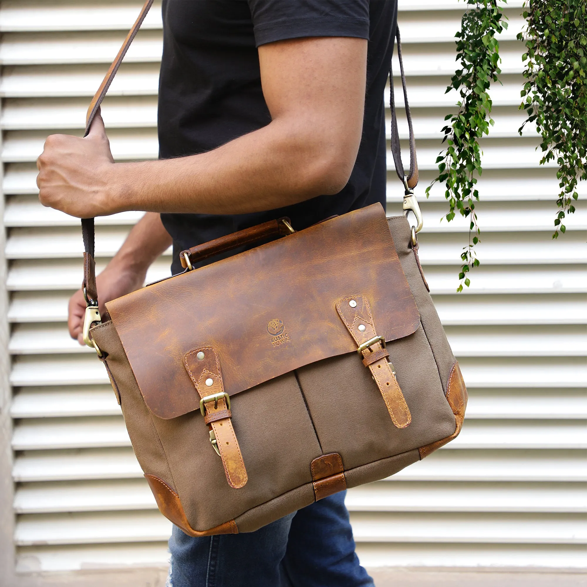 Retro Style Leather Canvas Messenger Bag Briefcase Laptop Bag (Olive Green)