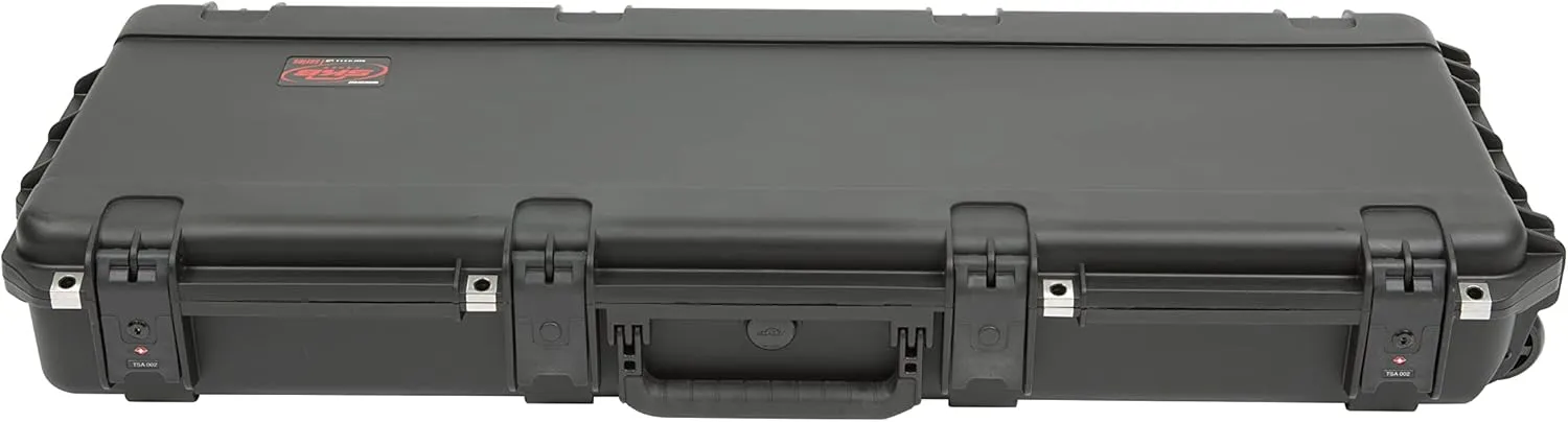 SKB w/Think Tank Interior: 39.5" x 13.5" x 3.75" 3i-4214-TKBD iSeries 4214-5 Narrow 61-Note Keyboard Case