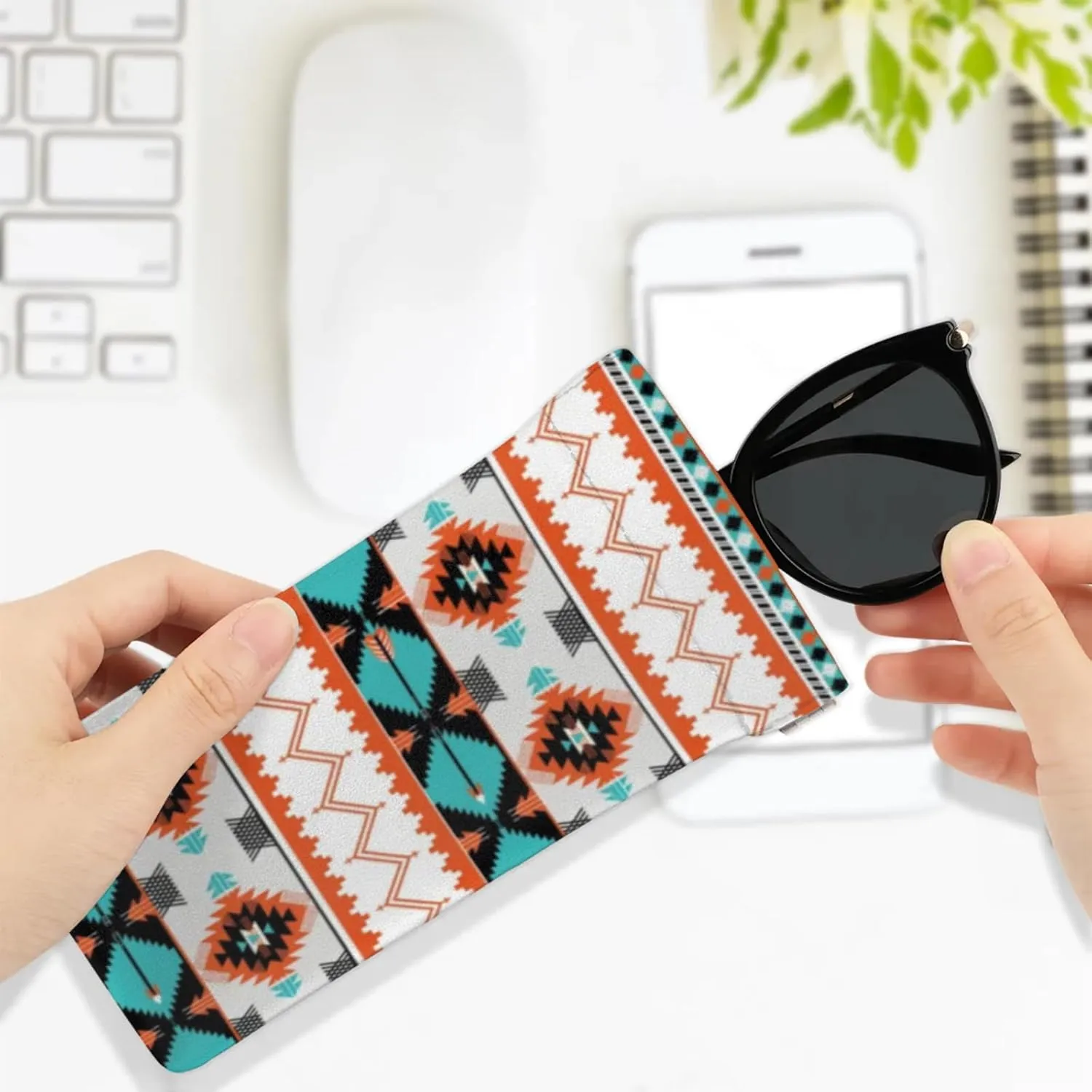 Sunglasses Case Soft Eyeglasses Cover Light Portable Eyeglass Holder Box