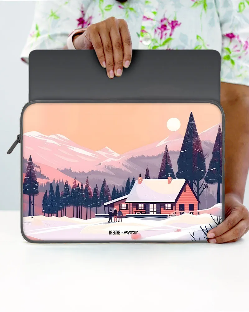 Swiss Ski Lodge [BREATHE] MacBook / Laptop Sleeve
