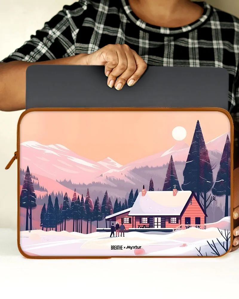Swiss Ski Lodge [BREATHE] MacBook / Laptop Sleeve