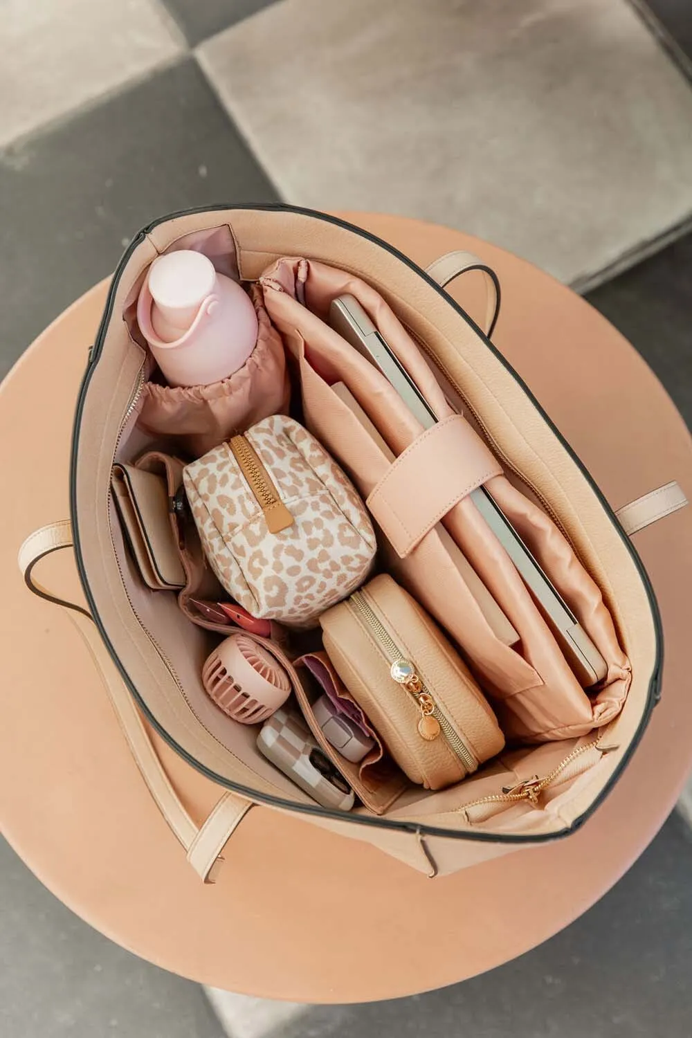 The Muse Tote Sand