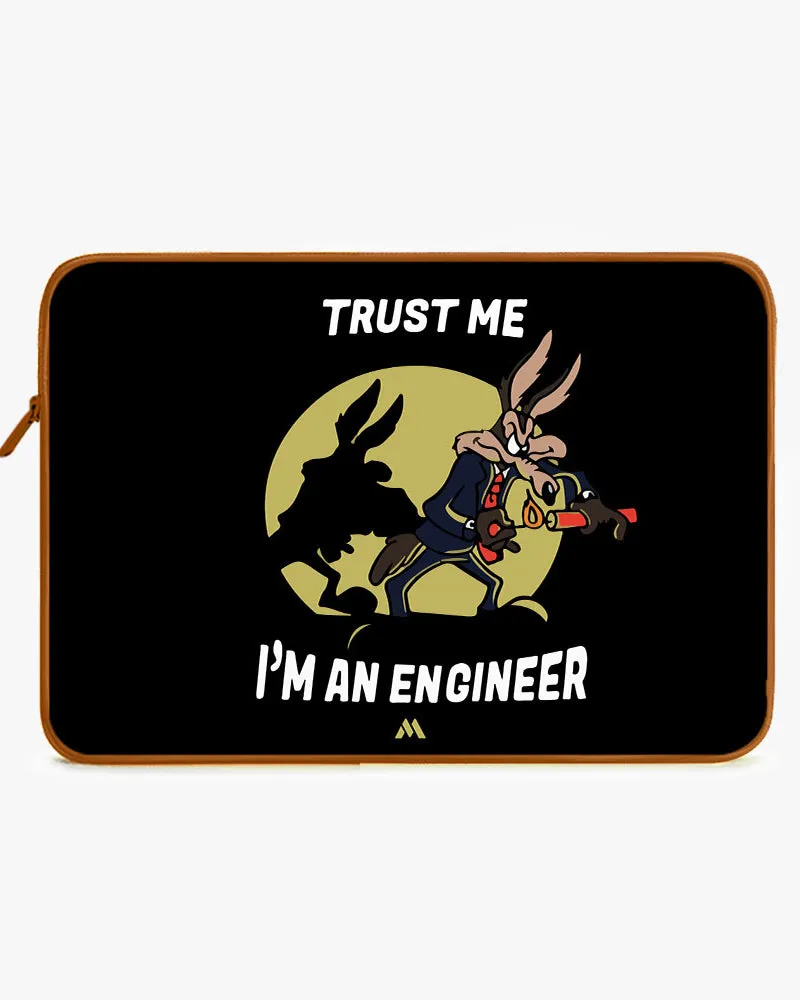 Trust The Engineer MacBook / Laptop-Sleeve