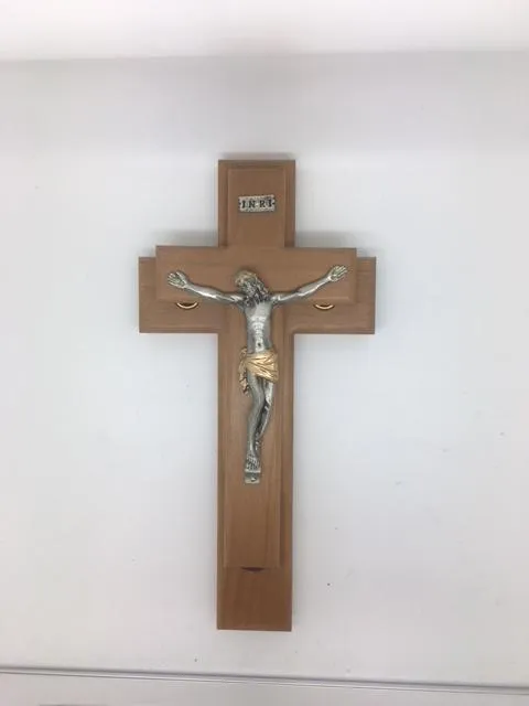 Visiting the Sick Set Up Crucifix (11")